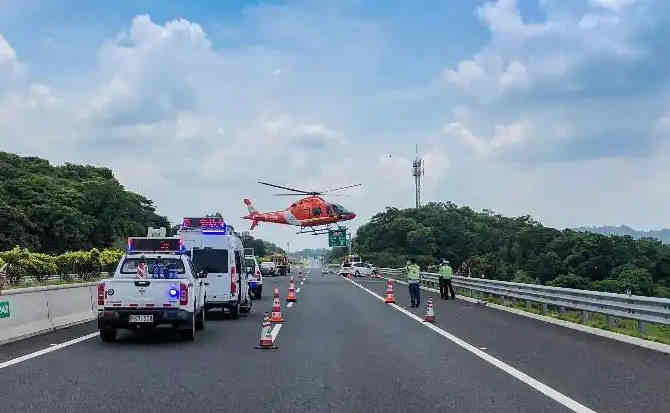 元江高速公路汽车救援案例